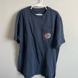 Vineyard Vines football tshirt boys 16 large